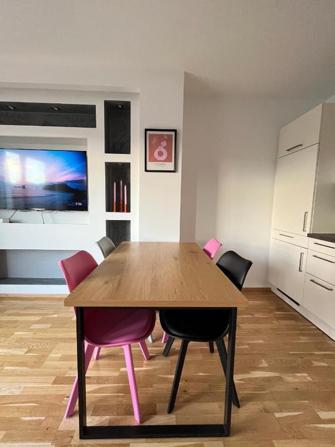 Penthouse Near Station With Free Parking Wien